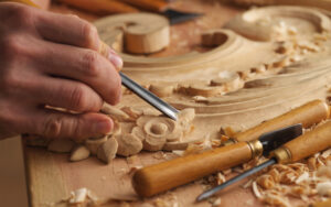 نجار في عجمان